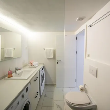 Artspace Locations - - 2bd Loft By Apartman *